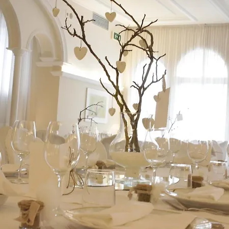 Castellani Hotel 4*